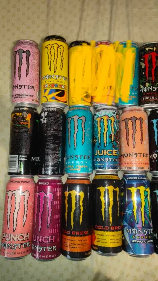 Collezione lattine Monster Energy