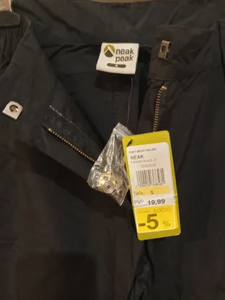 Pantalón negro mujer, de monte trekking Neak Peak