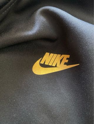 Felpa Nike Nera e Oro