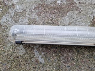 Plafoniera stagna per lampada fluorescente/LED