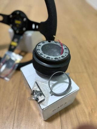 Volante OMP + Piña Renault R19/R4/GT Turbo/Clio