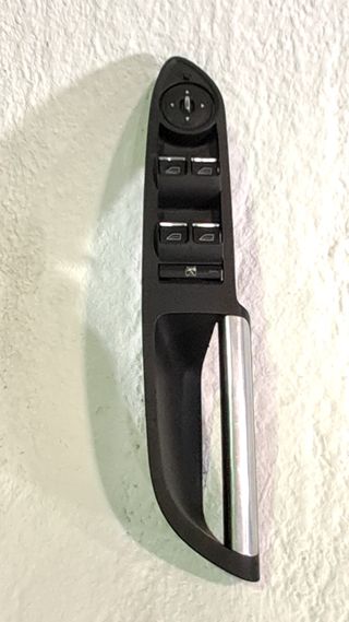 MANDO ELEVALUNAS DELANTERO IZQUIERDO FORD KUGA (CBS) (5)