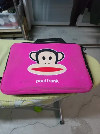 Funda portátil Paul Frank mono rosa