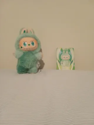 Labubu Serenity Peluche