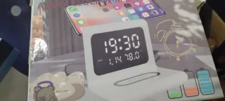 Reloj Despertador Cargador Inalámbrico