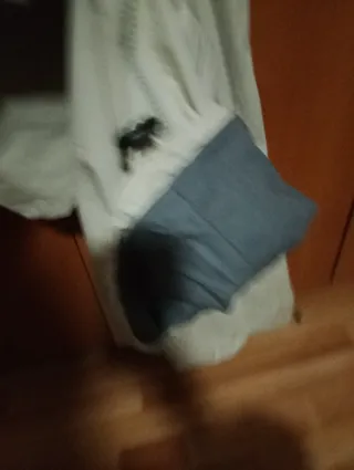 Pantalones acampanados beige