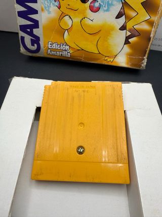 Pokémon Amarillo Game Boy + Guía Entrenador