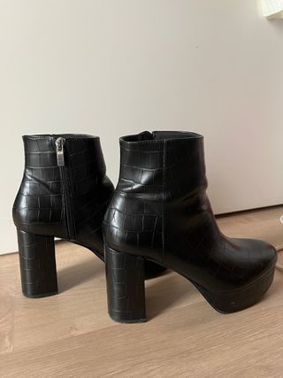 Botas negras Stradivarius plataforma