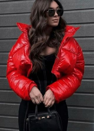 Chaqueta Zara Puffer Crop Roja Naranja