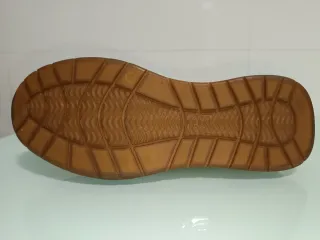 Stivali da donna, colore beige.