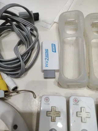 Nintendo Wii completo con accessori