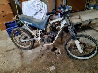 Suzuki DR Big 50 en despiece