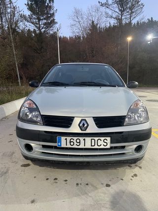 Renault Clio 2005