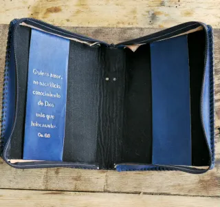 Funda de cuero para Biblia