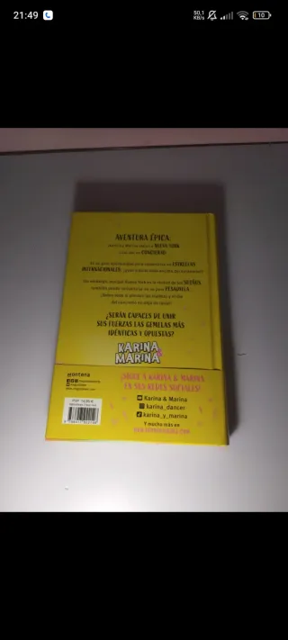 Idénticas y opuestas (Karina & Marina 1)