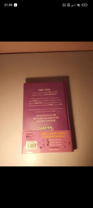 Idénticas y opuestas (Karina & Marina 1)