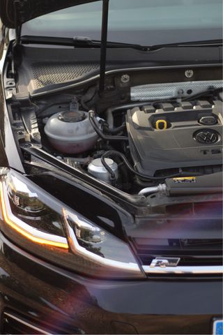 VOLKSWAGEN GOLF SPORT R-LINE 2019