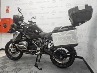 BMW R1200GS Triple Black 2017 · 77.402 km.