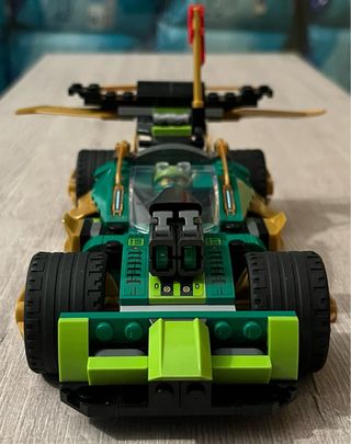 Lego Ninjago Coche Verde y Dorado
