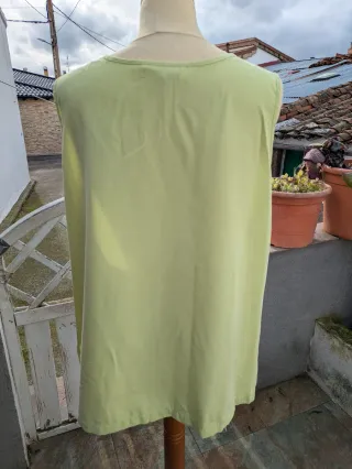 Top Eva Negri Paris verde lima talla 46