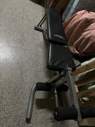 Banco de gimnasio Energetics Power Bench 200