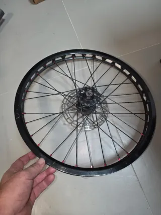 Horquilla Crewkerz y Rueda Disco Crewkerz.