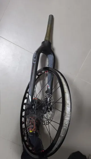 Horquilla Crewkerz y Rueda Disco Crewkerz.