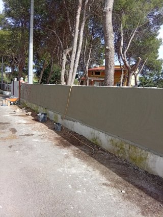 Albañil profesional construcción