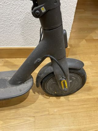 Patinete Eléctrico Xiaomi Essential