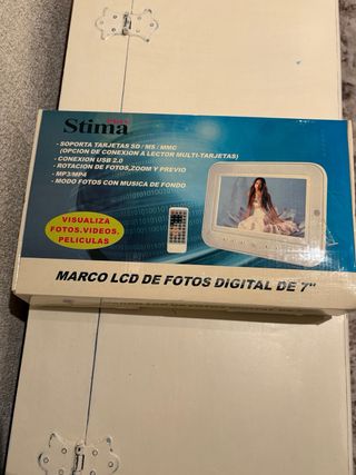 Marco Fotos Digital LCD Stima PRO 7