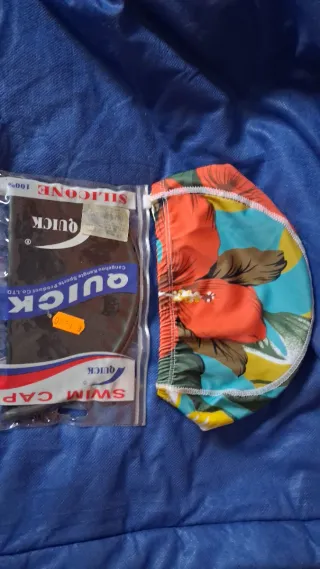 2 Cappelli da Bagno per Bambini Quick, Mai Usati