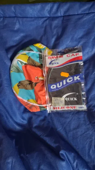 2 Cappelli da Bagno per Bambini Quick, Mai Usati