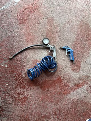 Pistola de aire con manómetro