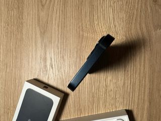 iPhone 13 Mini 128GB Negro/Azul Marino