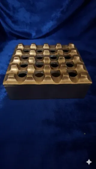 Cenicero vintage de latón