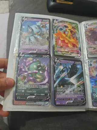 Cartas Pokémon V y VMAX precio negociable barato