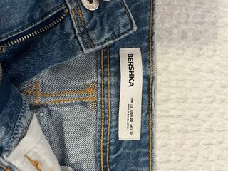 Falda vaquera corta Bershka