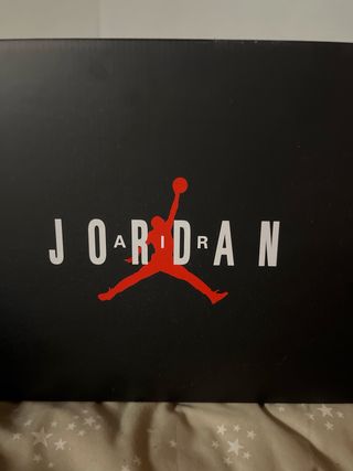 Zapatillas Jordan Negras y Azules