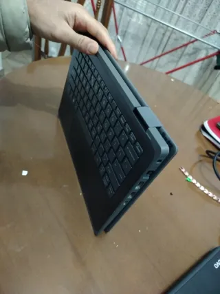 HP Tablet Portátil Negra