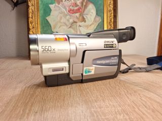 Videocámara Sony Handycam Hi8 CCD-TRV78E