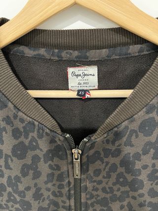 Chaqueta algodón Pepe Jeans marrón leopardo XS