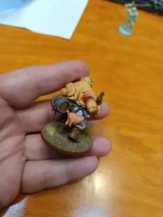 Warhammer Ogro con Pistolas