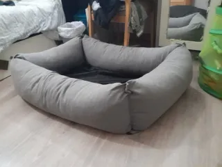 Cama para perro/gato gris