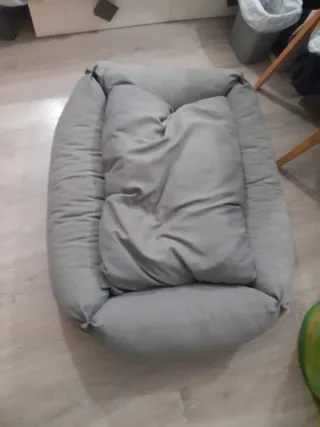 Cama para perro/gato gris
