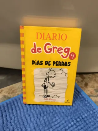 DIARIO DE GREG 4: DIAS DE PERROS TD