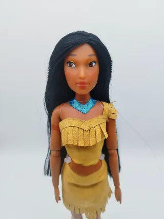 Bambola Pocahontas Disney