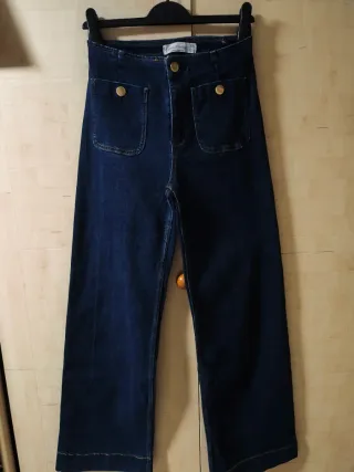 Jeans Stradivarius D77 Talla 38 Bolsillos