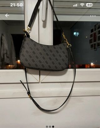 Bolso Guess bandolera extraíble