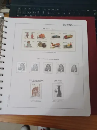 Hojas Sellos Años 2005,06 y 07 + Álbum