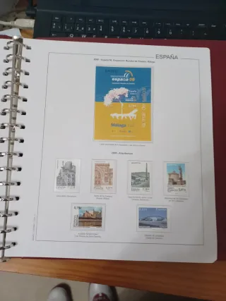 Hojas Sellos Años 2005,06 y 07 + Álbum